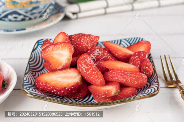 草莓片小料