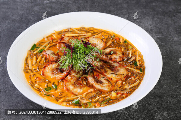黑胡椒豆面燒斑節(jié)蝦