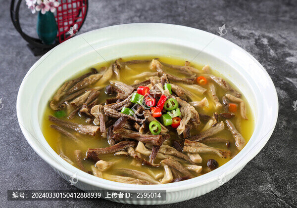 金湯鹿茸菇