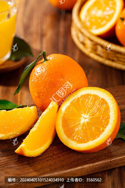 现摘脐橙新鲜水果春橙特写