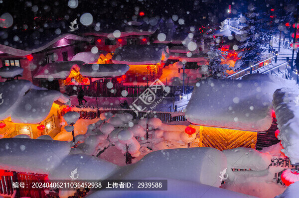 雪鄉(xiāng)的雪中小木屋