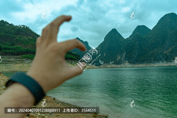 萬峰湖吉隆堡