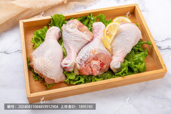生鮮琵琶雞腿