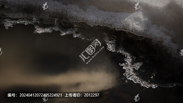 冰雪消融