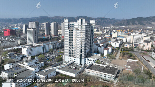 博山岜山村萬(wàn)杰