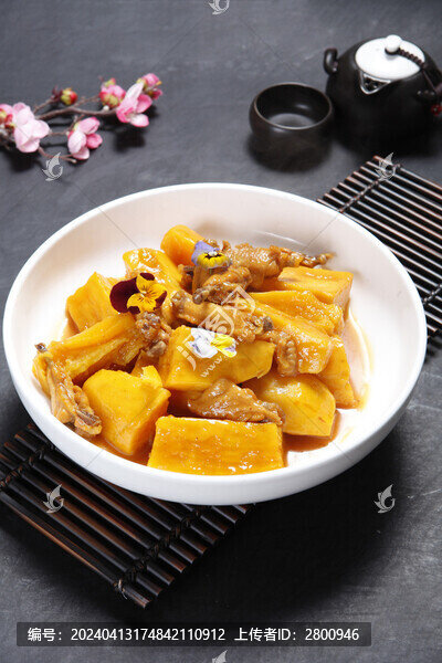 雞腿肉燉南瓜