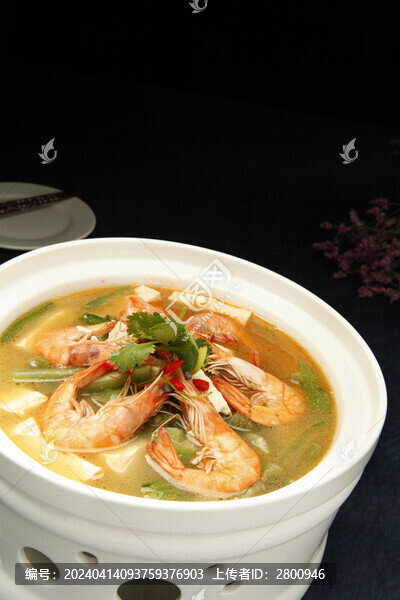 鮮蝦白菜豆腐湯