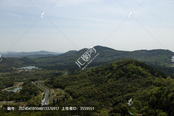 山脈