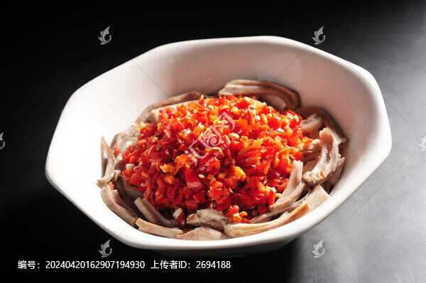 茶油蒸豬肚
