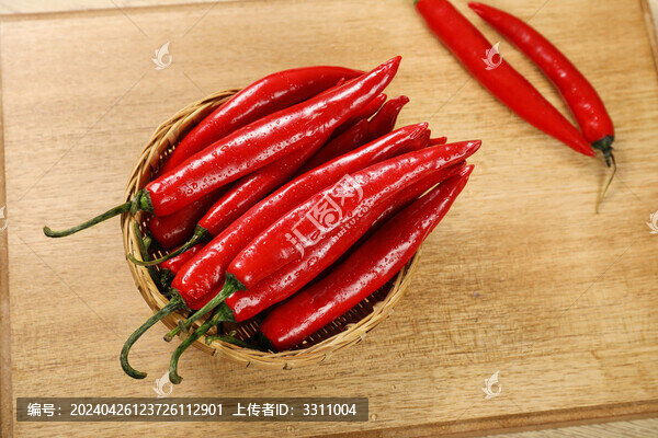 新鮮紅辣椒俯視