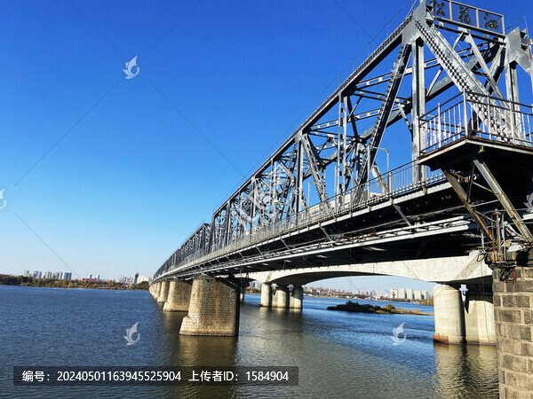 松花江鐵路橋