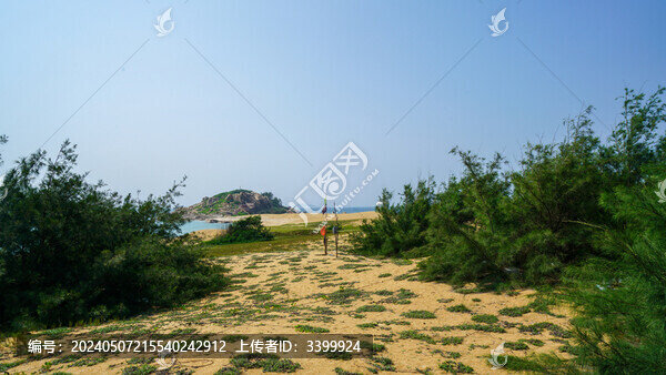 海南海邊礁石