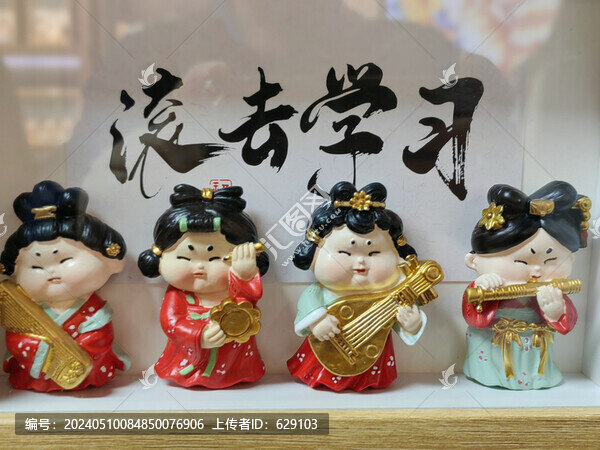 陶瓷仕女人偶