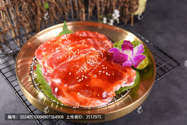 蜜汁梅肉