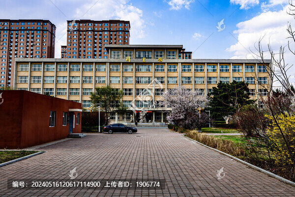 長春吉林大學(xué)南嶺校區(qū)圖書館