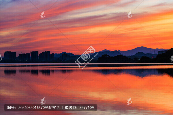 日落時(shí)杭州余杭南湖晚霞風(fēng)光