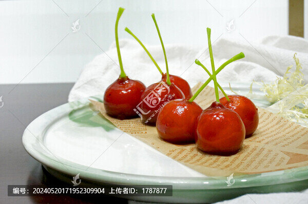 藍(lán)莓車(chē)?yán)遄由剿? title=