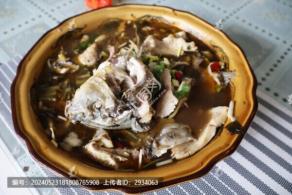 酸菜魚(yú)