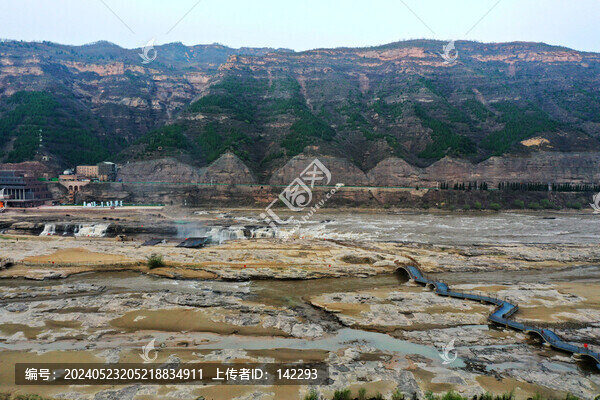 壺口瀑布風(fēng)光