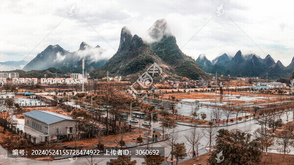 高山云霧全景