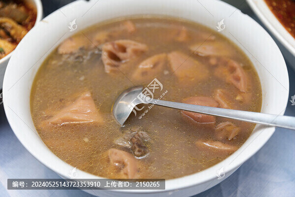 蓮藕骨頭湯