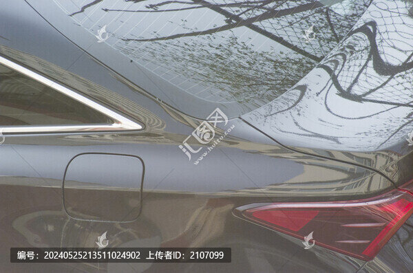 黑色高級轎車