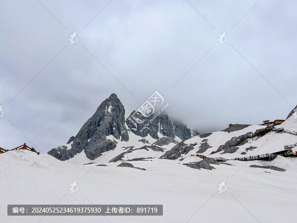 玉龍雪山