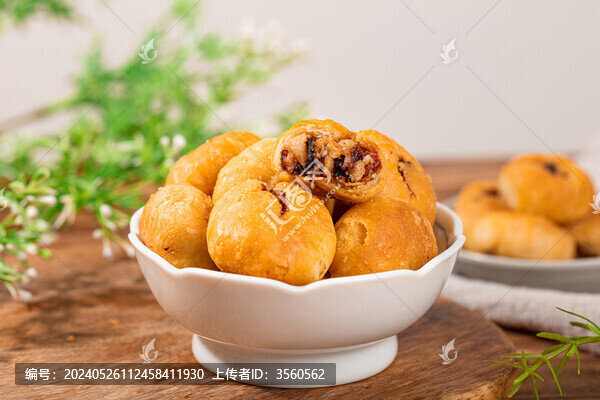 蟹殼黃燒餅徽州名點(diǎn)黃山小燒餅