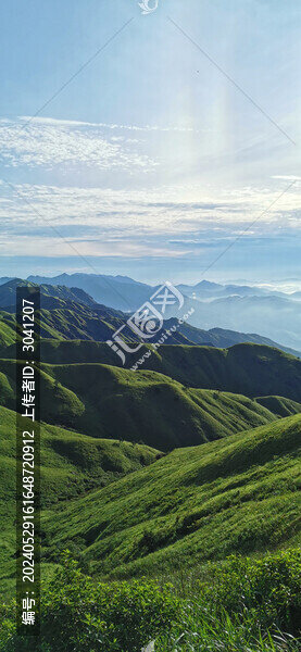 層巒疊嶂武功山