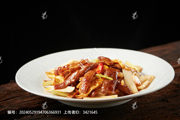 酸白菜炒肥腸