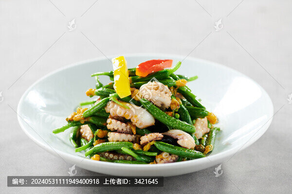黃瓜苗炒魷魚(yú)須