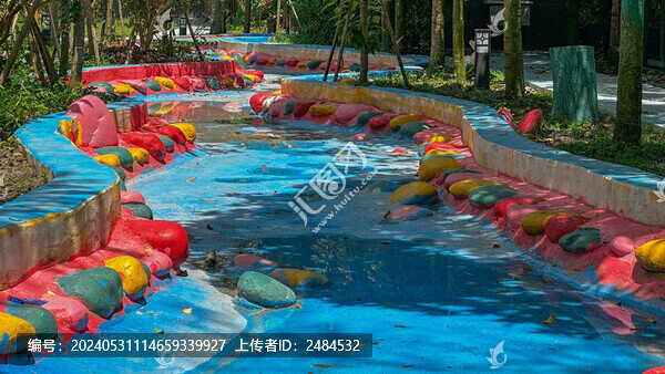 游泳池