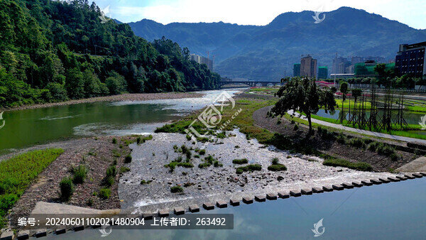 濕地公園水池景觀造型