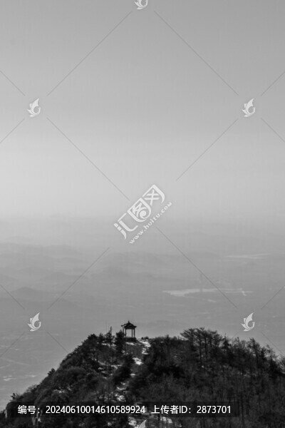 山東泰山景區(qū)玉皇頂風(fēng)光