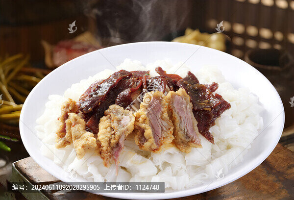牛巴酥肉涼拌粉