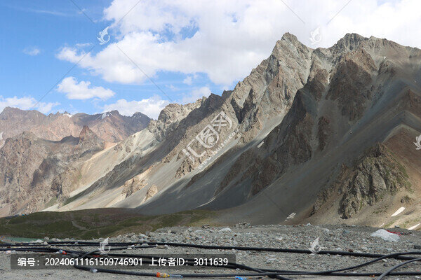 光禿禿山