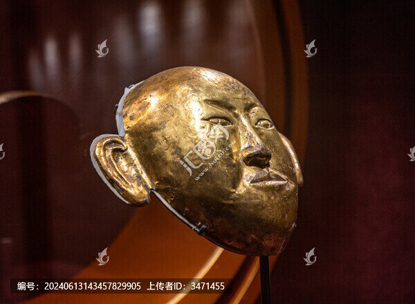 通遼公主金面具