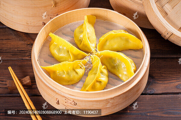 玉米面餃子