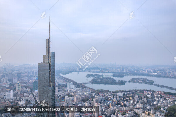 中國(guó)江蘇南京地標(biāo)與玄武湖航拍