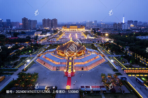 航拍洛陽古城應(yīng)天門遺址公園