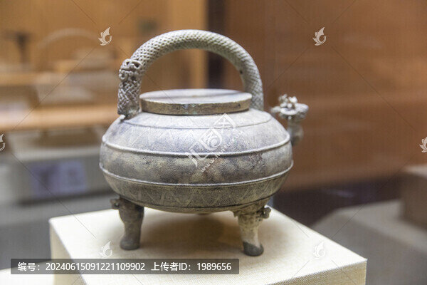 春秋青銅提梁盉