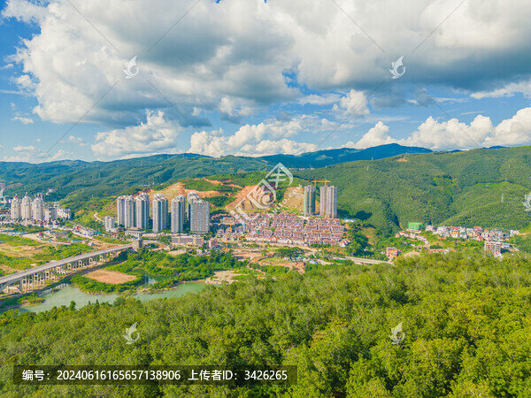 航拍西雙版納景洪市城市風(fēng)光