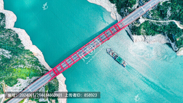 西陵峽口