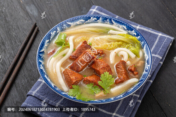 紅燒牛肉餌絲