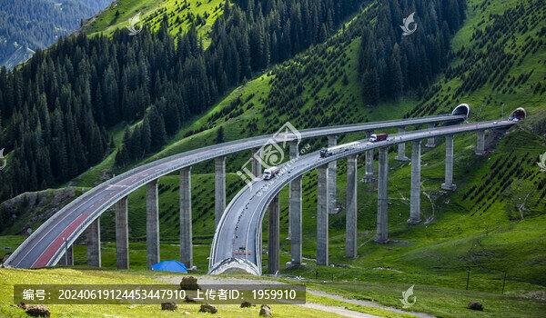 伊犁果子溝大橋