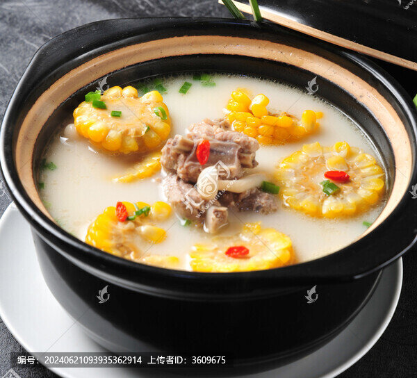 玉米燉排骨