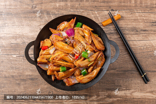 雞尖煲雞翅煲小鍋雞翅