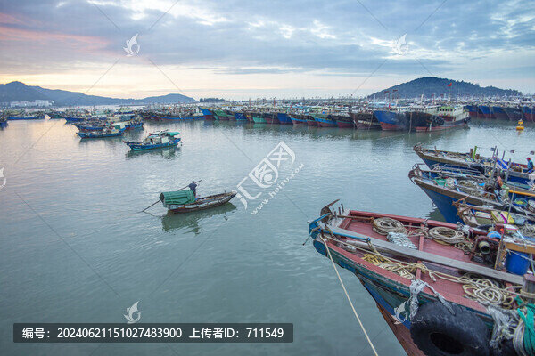 陽江東平漁港