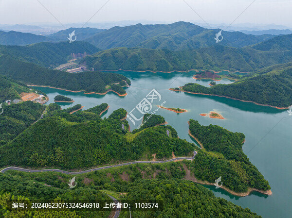 安徽皖南川藏線青龍湖風(fēng)景區(qū)