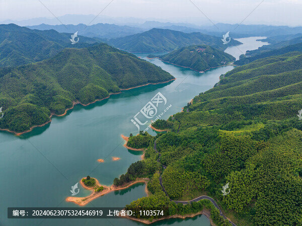 安徽皖南川藏線青龍湖風(fēng)景區(qū)